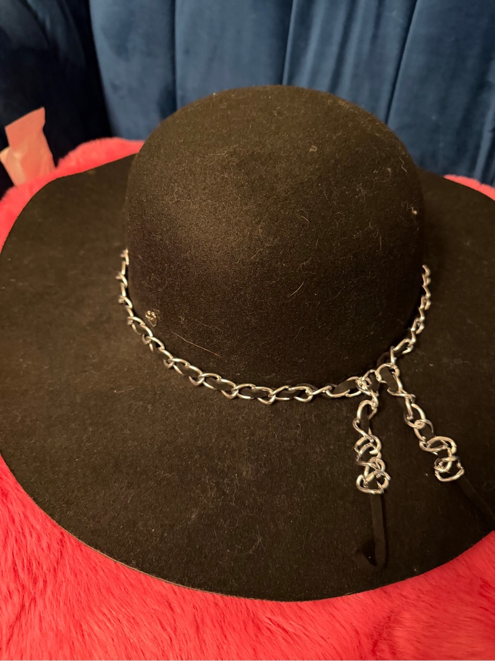 Juicy Couture Black Wide-Brim Wool Hat with Silver Chain Detail